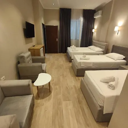 Edi Murrizi Golem (Tirana)
